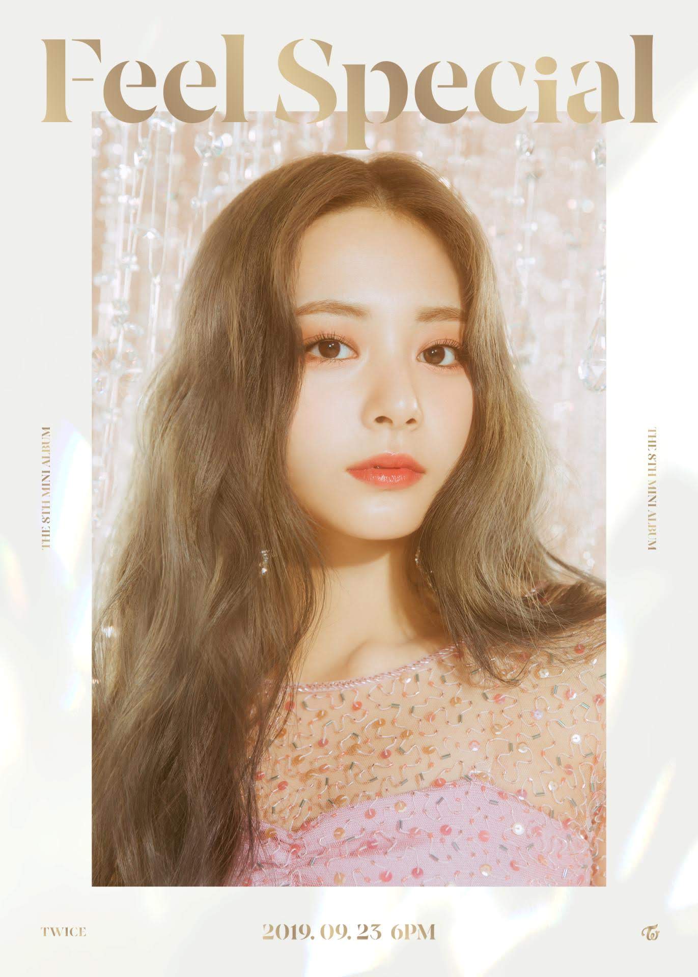 vlive_photo_1568737223282