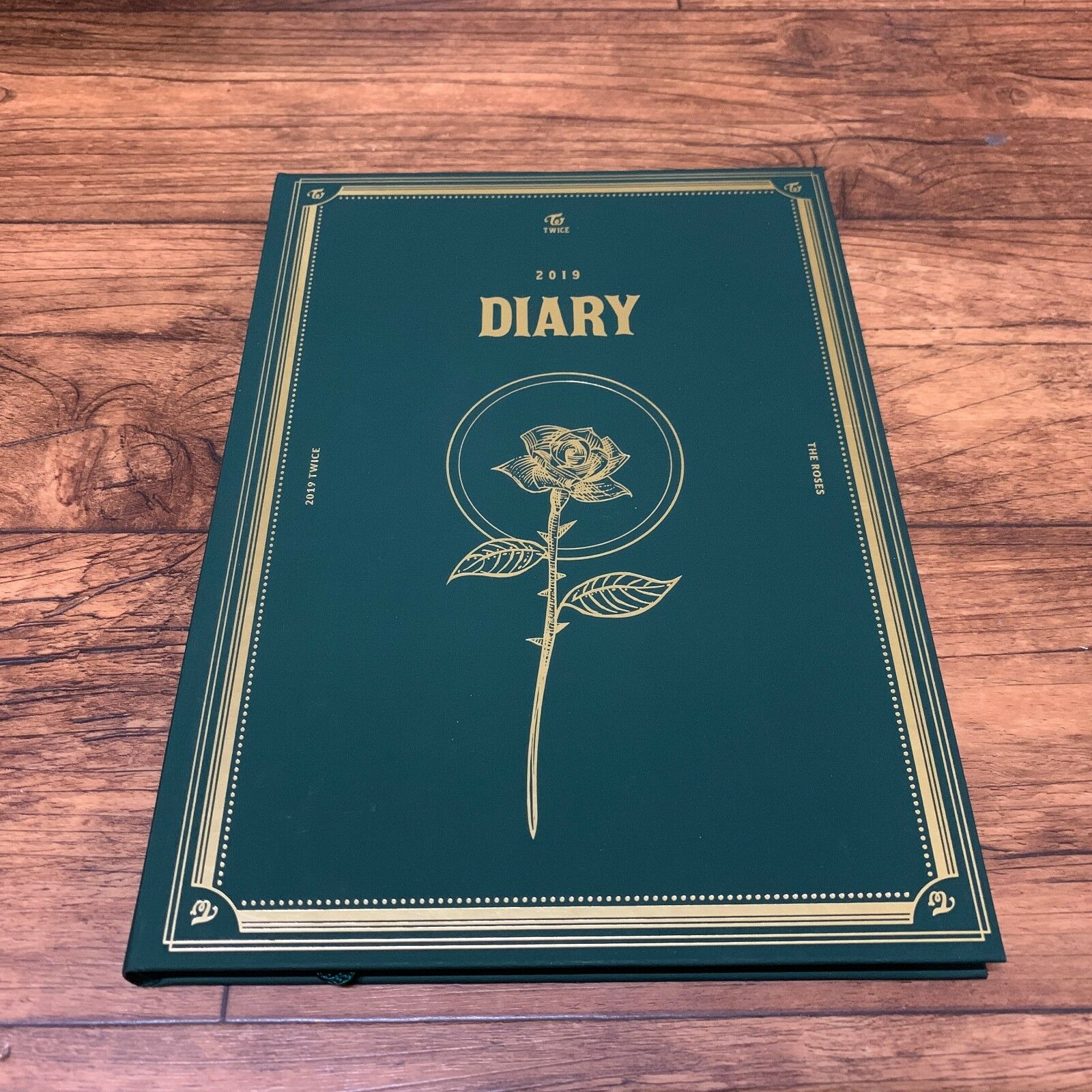 twice 2019 planner